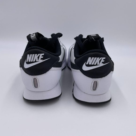 Nike MD Valiant SE White / Black Womens Shoes - Picture 4 of 8